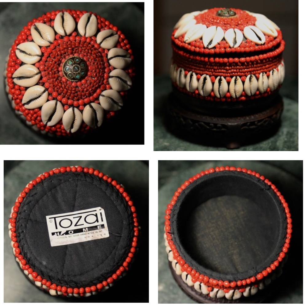 Tozai Home Shell Jewelry Box Red White Beads